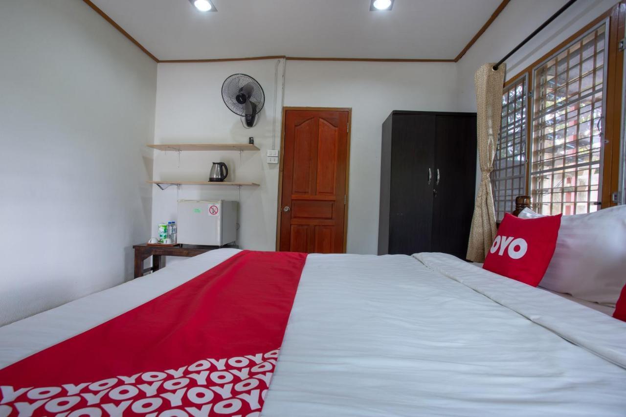 Oyo 909 Guiding Star Resort Csiangmaj Kültér fotó