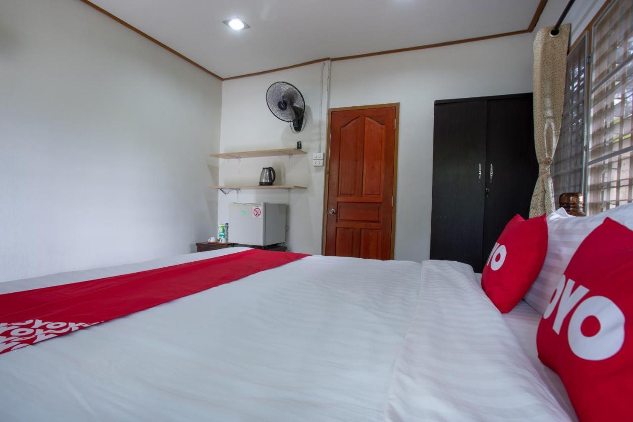 Oyo 909 Guiding Star Resort Csiangmaj Kültér fotó