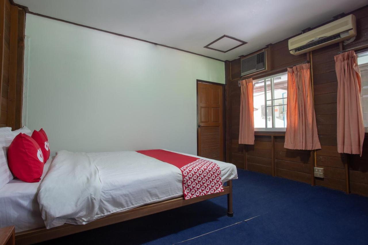 Oyo 909 Guiding Star Resort Csiangmaj Kültér fotó