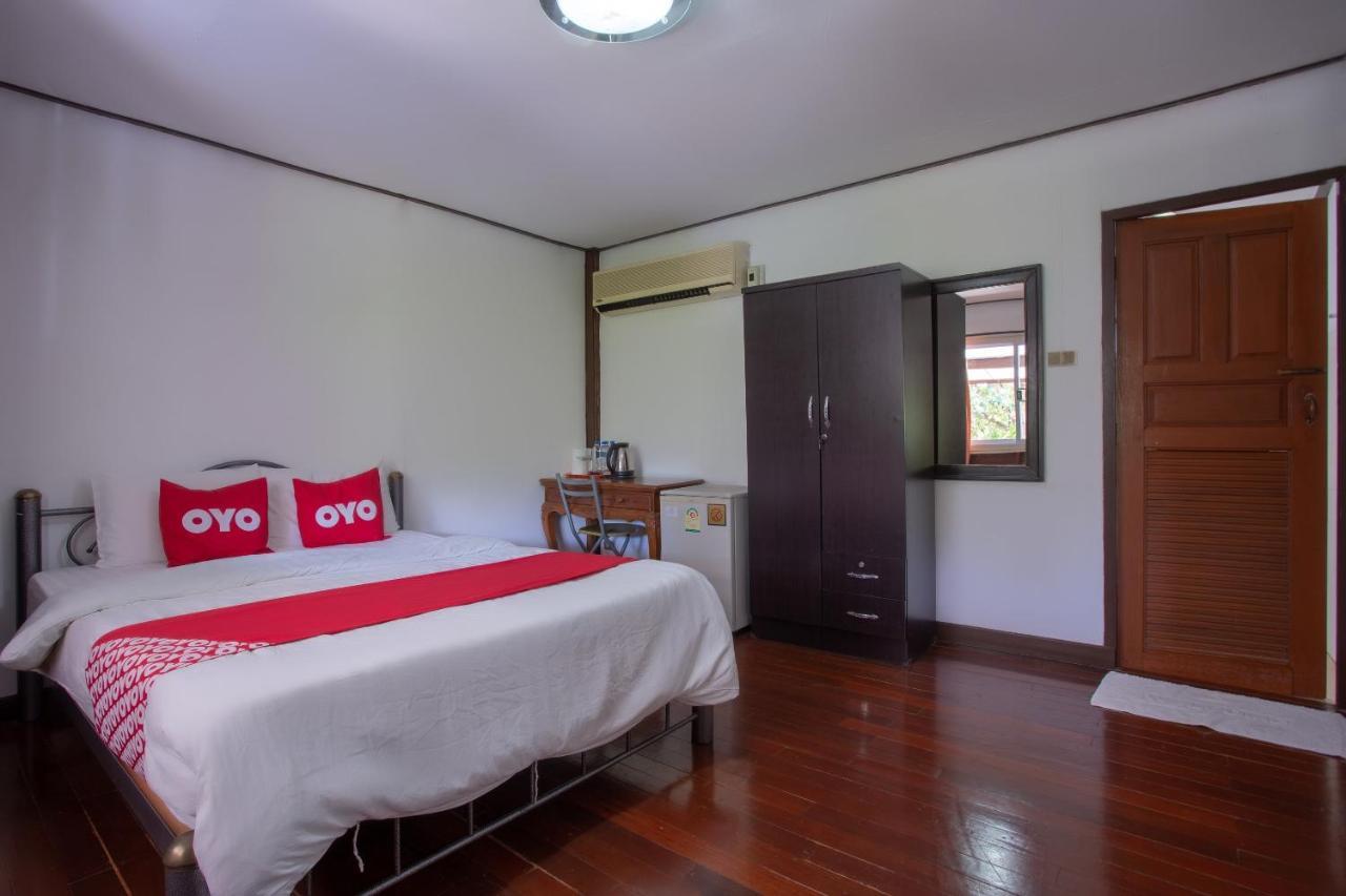 Oyo 909 Guiding Star Resort Csiangmaj Kültér fotó