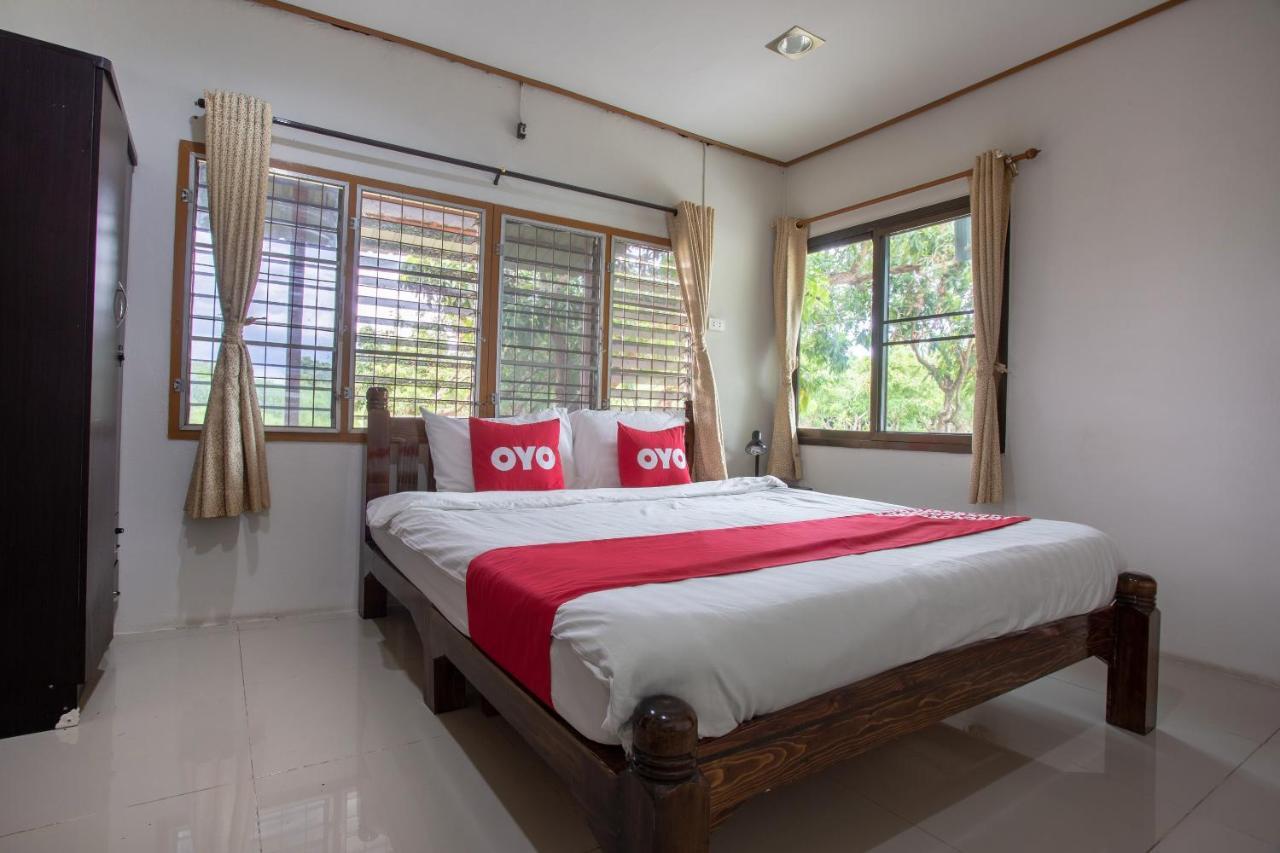 Oyo 909 Guiding Star Resort Csiangmaj Kültér fotó