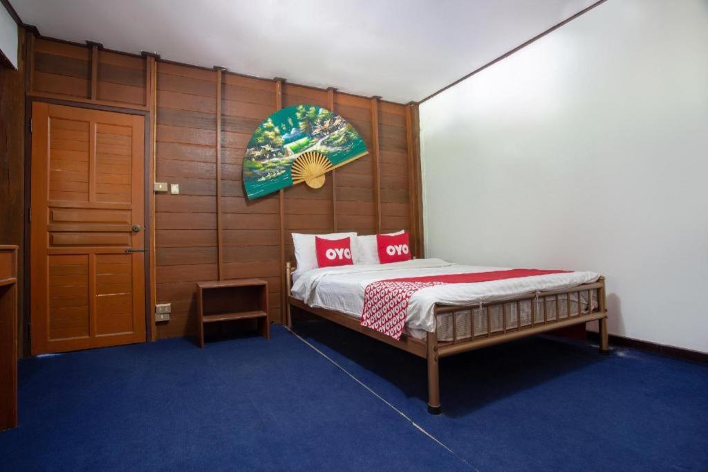 Oyo 909 Guiding Star Resort Csiangmaj Kültér fotó