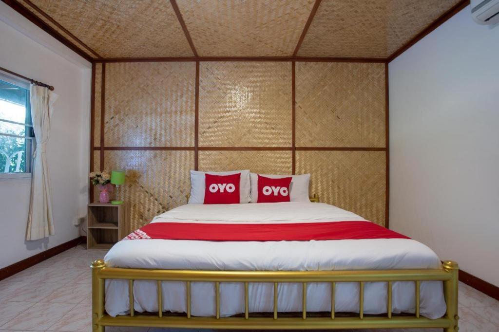 Oyo 909 Guiding Star Resort Csiangmaj Kültér fotó
